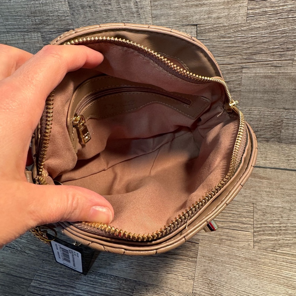 Bebe Quilted Brown Crossbody Bag - Picture 7 of 8